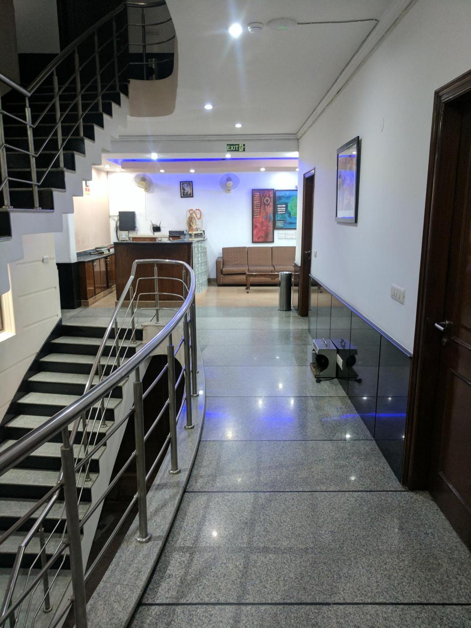 Hotel Exotica Leisure Valley, Gurgaon Exteriör bild